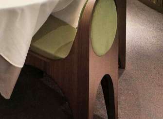 时尚新古典风格餐桌椅设计