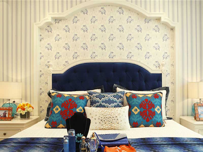 略带有贵族气质的设计，连卧室都要高贵起来。