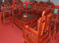 小叶红檀木图片