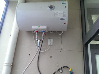热水器安装图片