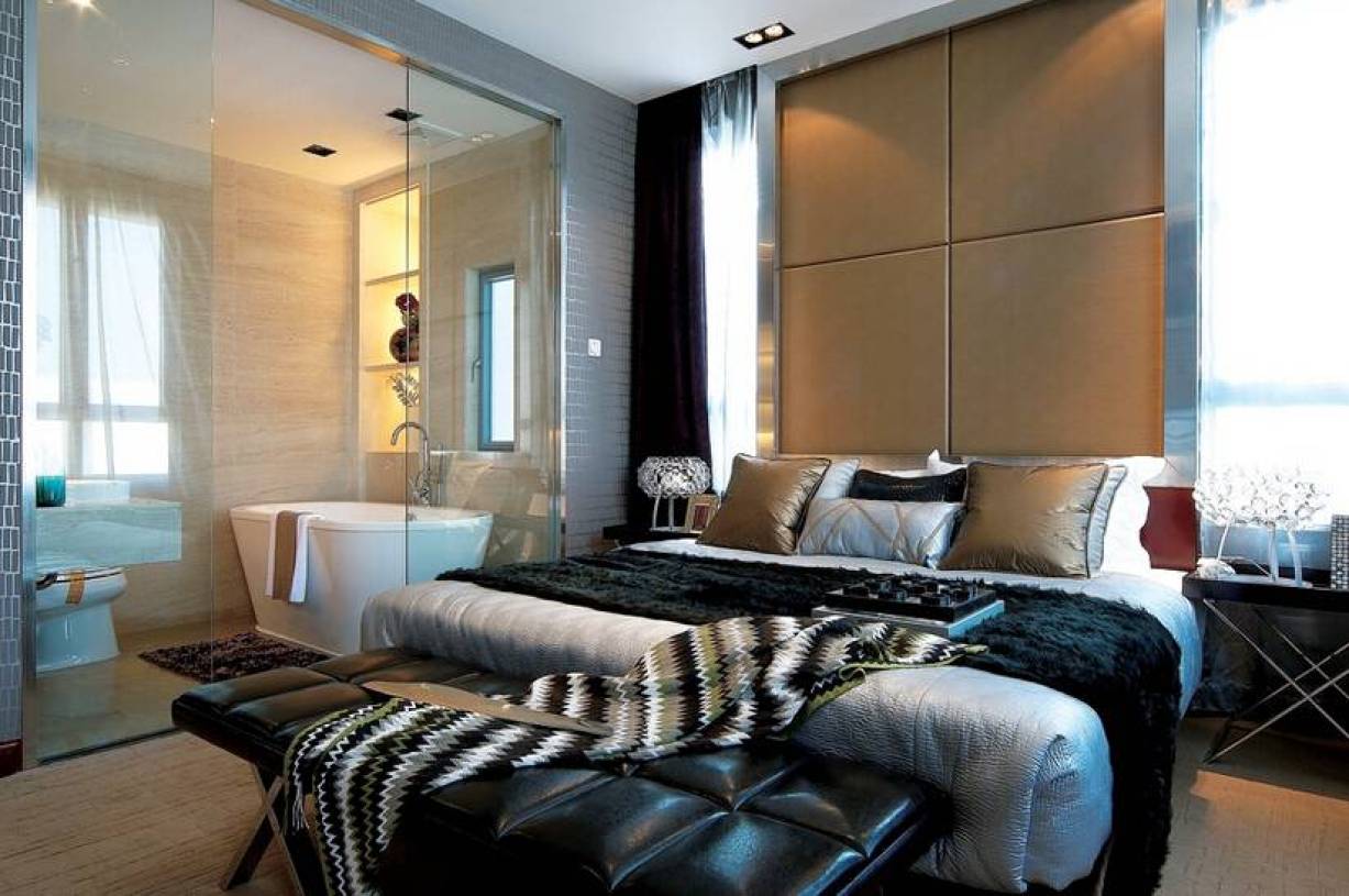 现代风格卧室与卫生间隔断装修效果图-现代简约风格床尾凳图片