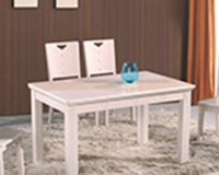 白色实木餐桌椅的选购技巧和保养方法