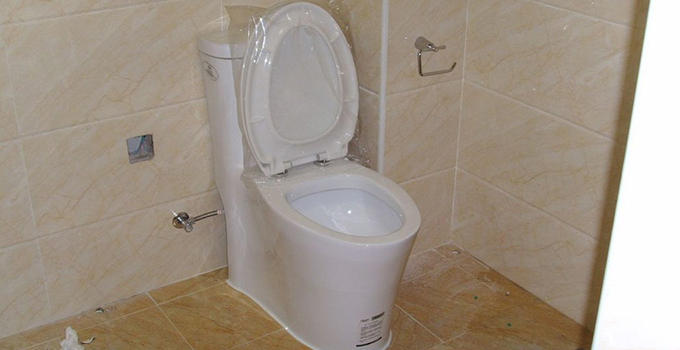 马桶安装尺寸选择，两个方面要注意