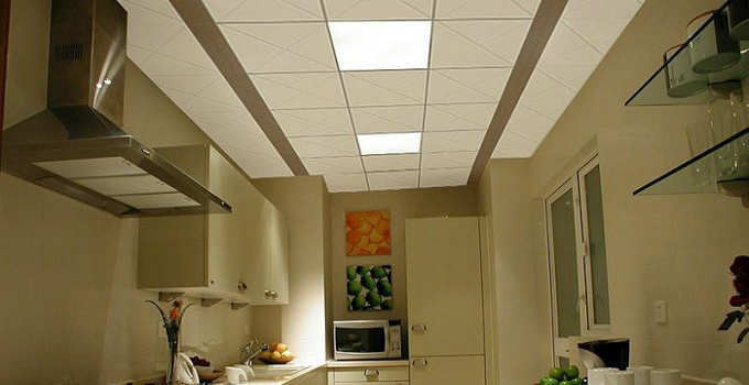 如何选择合适自己的厨房吊顶装修材料？