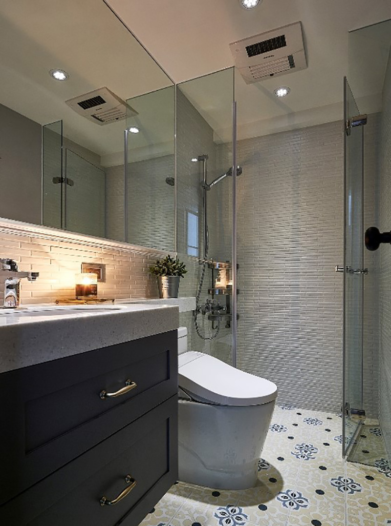 运用砖面来装点淋浴室，让空间品味独特、设计感十足。