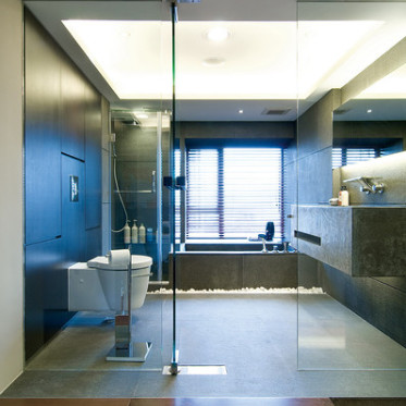 现代风格简洁卫生间装修案...