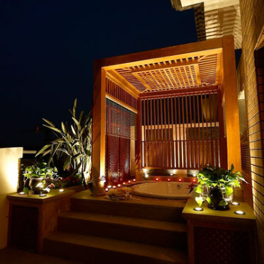 东南亚风格阳台浴室装饰图
