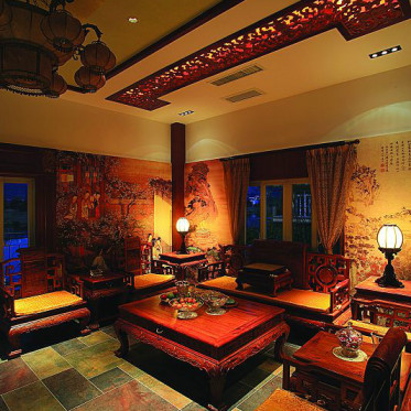 红色传统中式风格客厅装修...