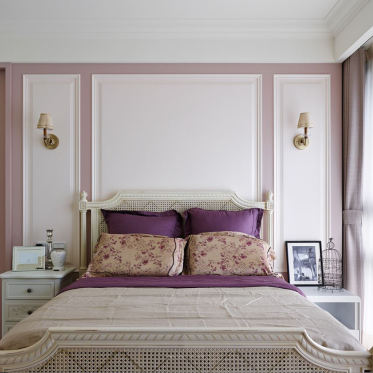 紫色浪漫美式卧室装潢案例