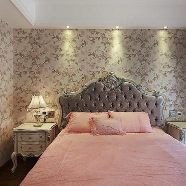 浪漫欧式风格粉色卧室装修...