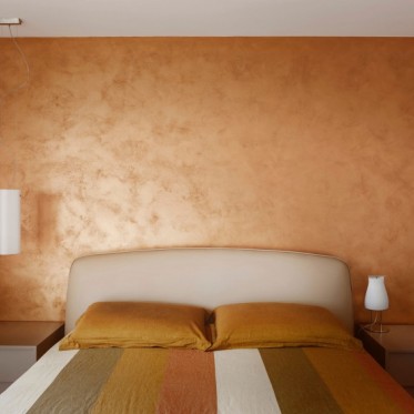欧式橙色卧室设计案例