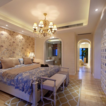 地中海风米色卧室装饰设计...