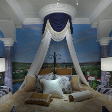 蓝色地中海风格卧室吊顶图...