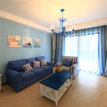 地中海风格蓝色客厅吊顶装...