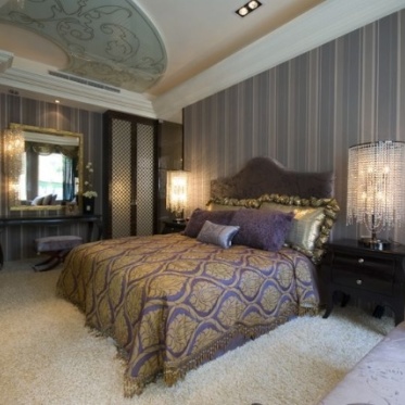 灰色典雅时尚欧式风格卧室...