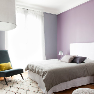 紫色现代风格卧室装修案例