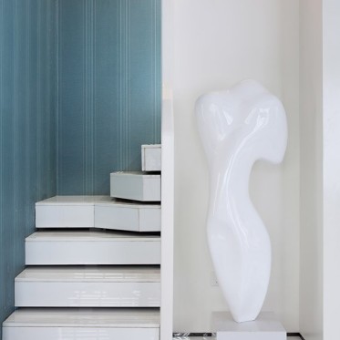 艺术时尚现代白色楼梯装潢...