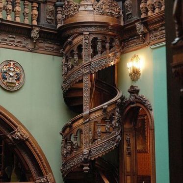 褐色新古典楼梯装修设计图...
