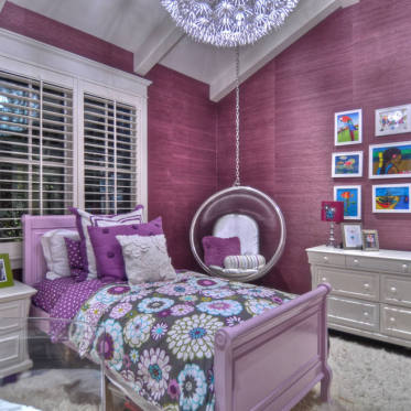 紫色东南亚风格卧室装修效...