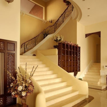 复古典雅黄色混搭风格楼梯...