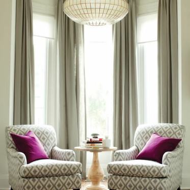现代风格米色窗帘设计案例