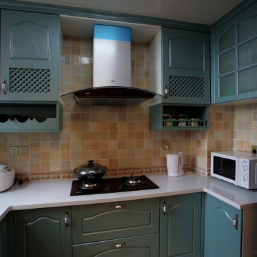 美式绿色厨房厨柜设计装潢
