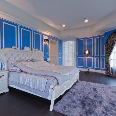 蓝色大气新古典风格卧室图...
