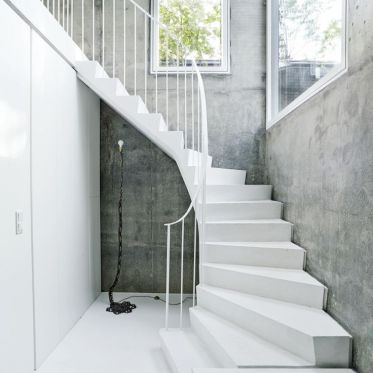 白色极简现代风格楼梯赏析