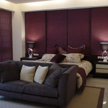 紫色浪漫雅致现代风格卧室...