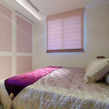 简欧风格粉色卧室窗帘设计