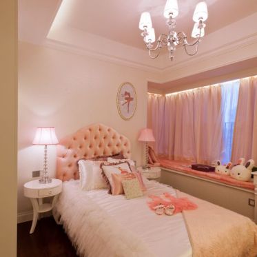 欧式新古典浪漫粉色卧室装...