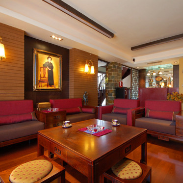 中式风格红色客厅设计装潢...