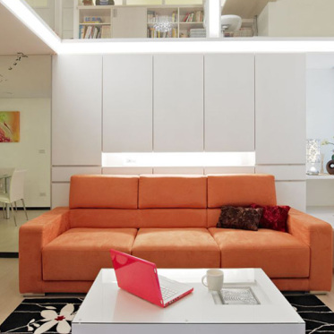 现代简约橙色沙发实景