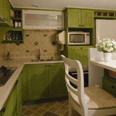 地中海绿色厨房橱柜设计