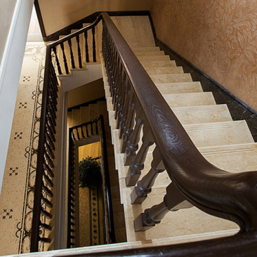 经典欧式风格楼梯装修图片