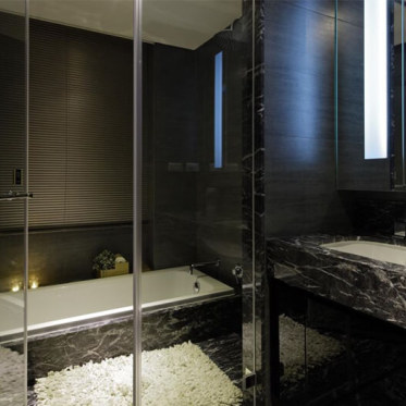 大理石现代浴室装修设计
