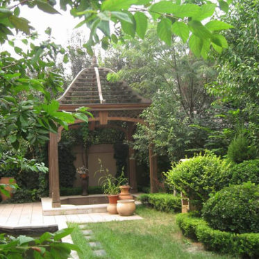 葱郁中式花园设计