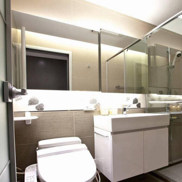 现代浴室柜装修设计