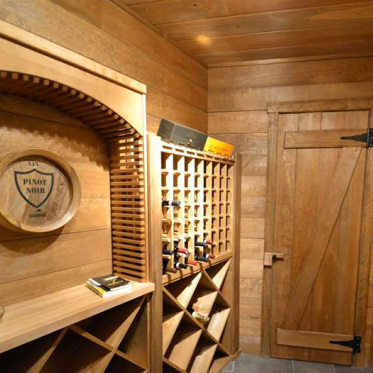 清新木质酒柜设计
