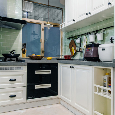 北欧薄荷色直角厨房设计