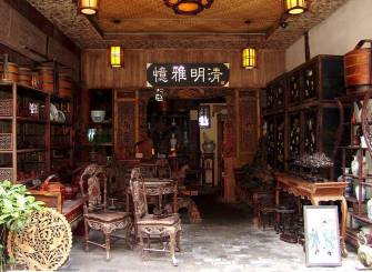 复古风格古玩店吊顶装修图片-复古风格古董架图片