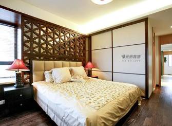 新中式风格卧室背景墙装修效果图-新中式风格卧室衣柜图片