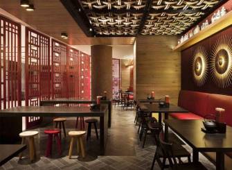 日式风格餐馆吊顶装修图片-日式风格餐桌餐椅图片