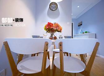 造型独特的餐厅家具图片