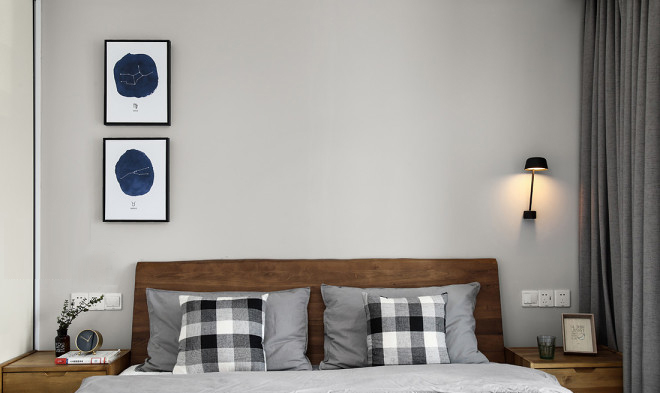 卧室采用了简单的设计，抛除复杂的设计，将原木与现代结合。文雅的格调很有舒适感。