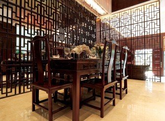 红色中式风格餐厅装潢案例